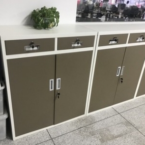 钢制文件柜