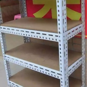 万用角钢货架